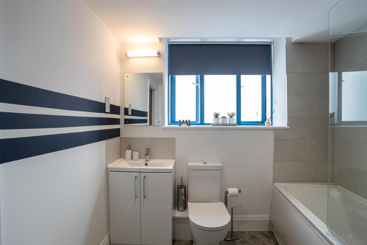 Elegant Fresh Spacious Two Bed Apartment - Juliet Balcony - Sea, Marina, Harbour Views, English Riviera Clock Tower Торкі Екстер'єр фото